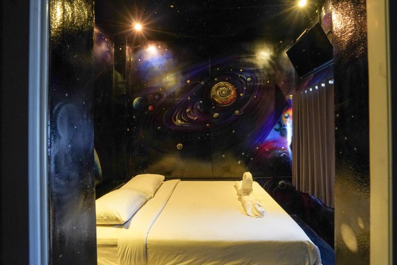 D'Gobers Hostel Seminyak By Gumilang Hospitality Εξωτερικό φωτογραφία