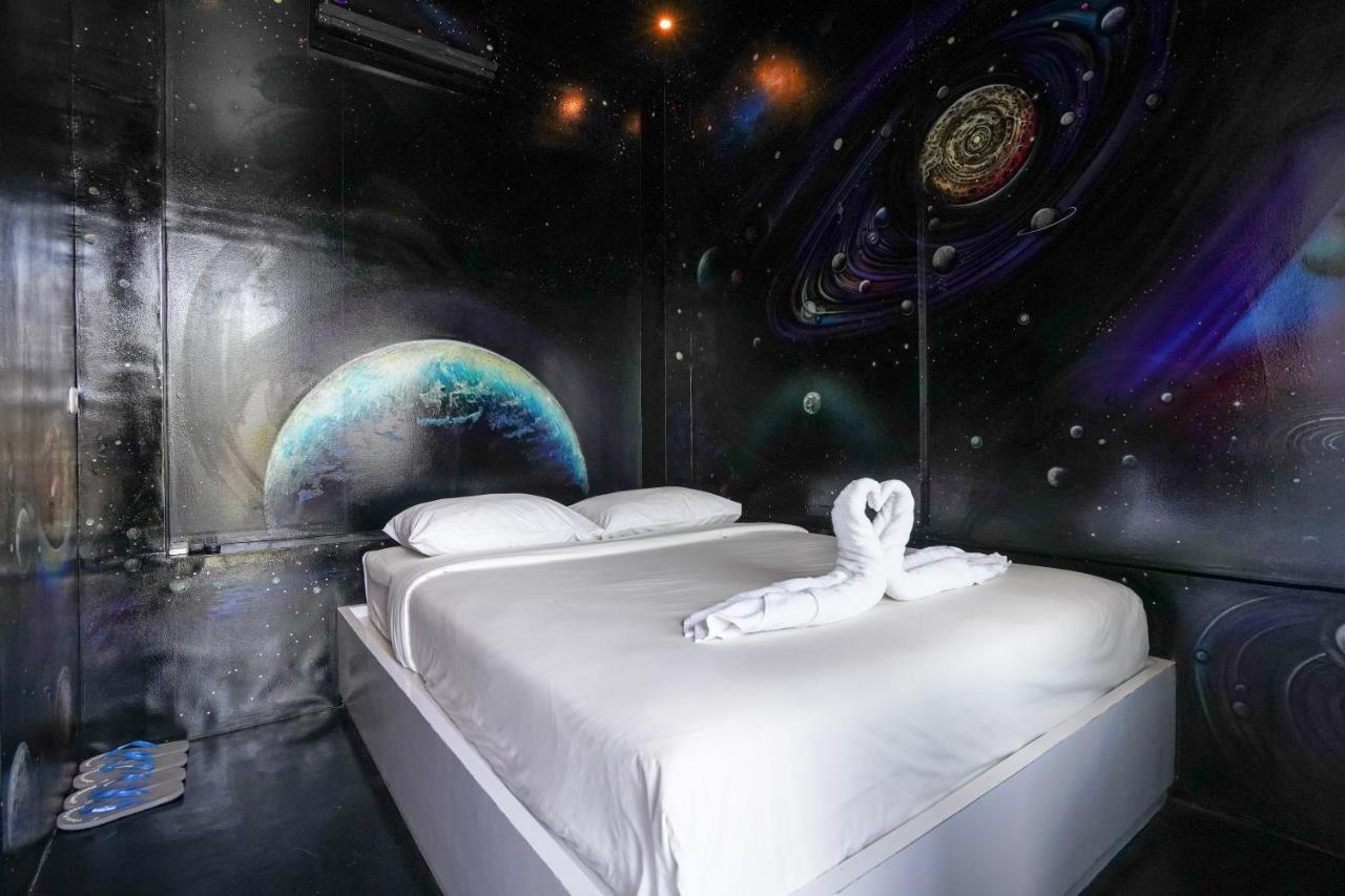 D'Gobers Hostel Seminyak By Gumilang Hospitality Εξωτερικό φωτογραφία